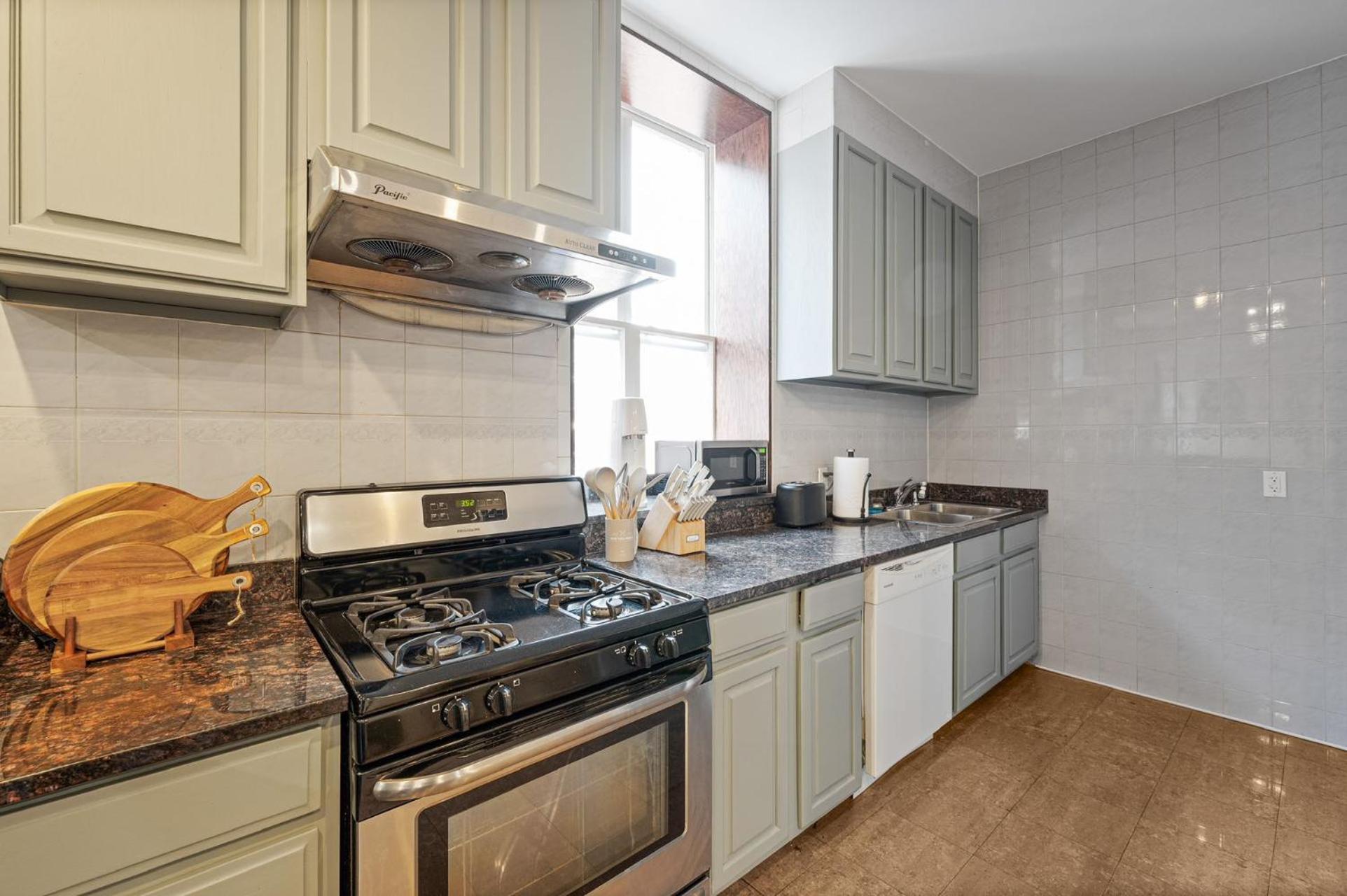 Massive Soho Loft 4 Bedrooms 2 Bath 7 Beds Hotel New York